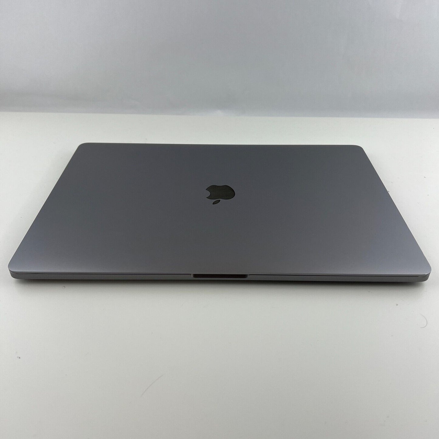 Apple MacBook Pro 2019 2.6 i7 32GB RAM 512GB SSD Gris Sequoia