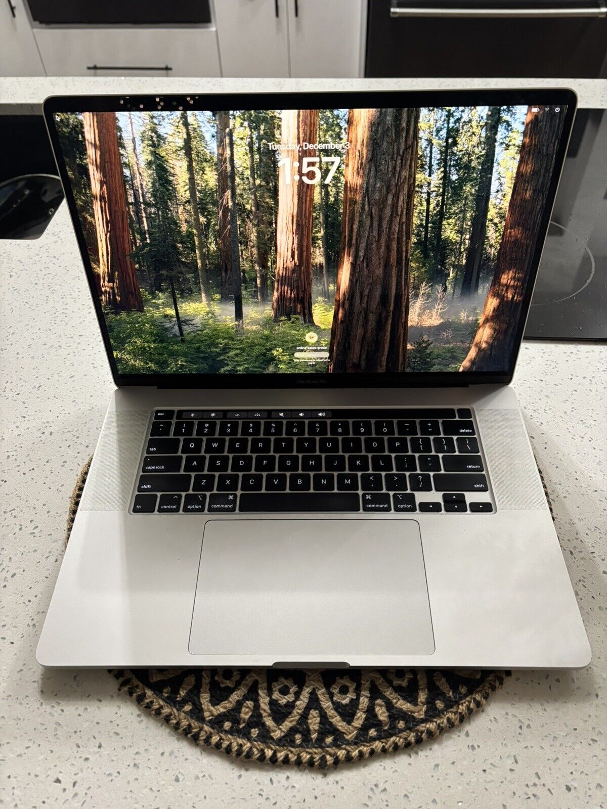 Apple MacBook Pro 16 pulgadas (2019) / A2141 (i7 2,6 GHz 16 GB Ram 512 GB)